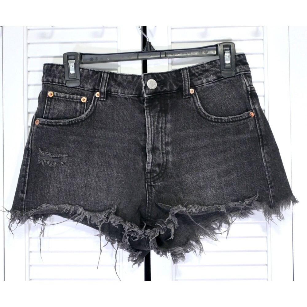 ZARA Black Denim Shorts Women’s US 4 Distressed Raw Hem High Rise Cut Off Jeans